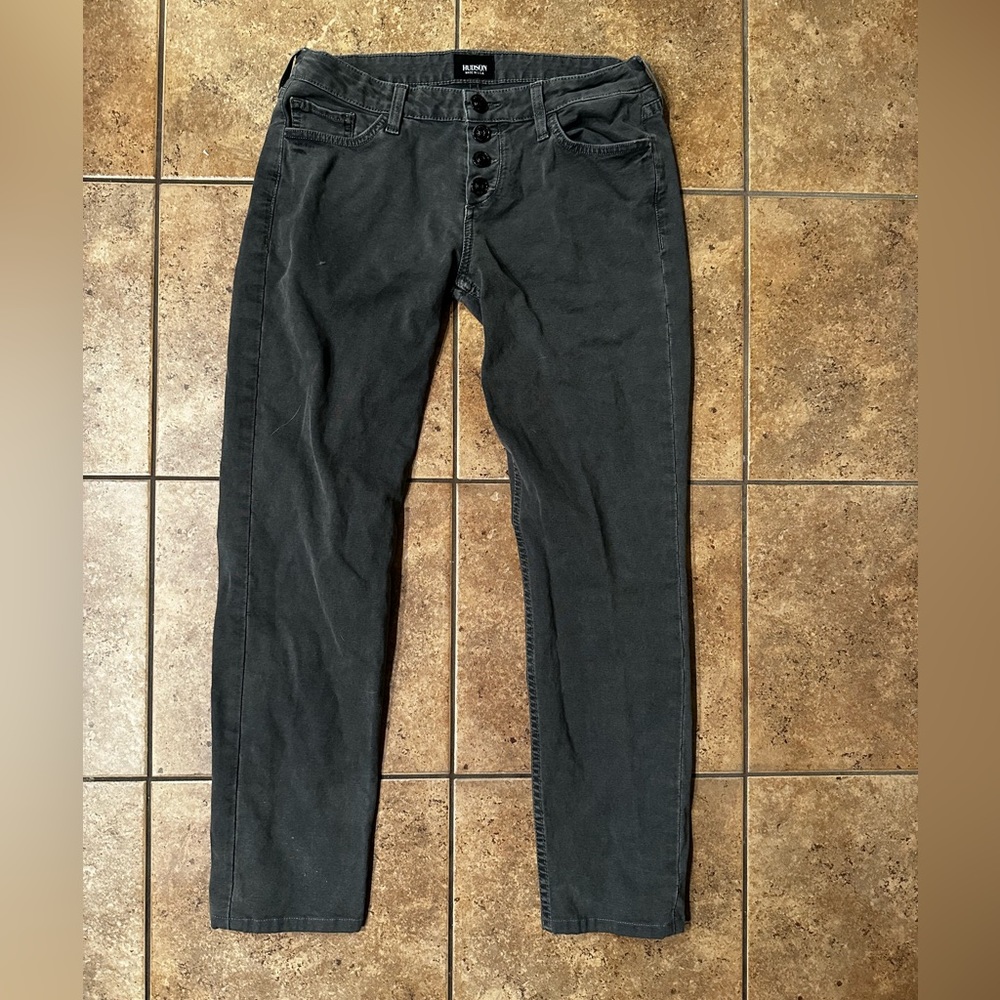 Hudson skinny jeans with button details on the fly and legs Women's size 29